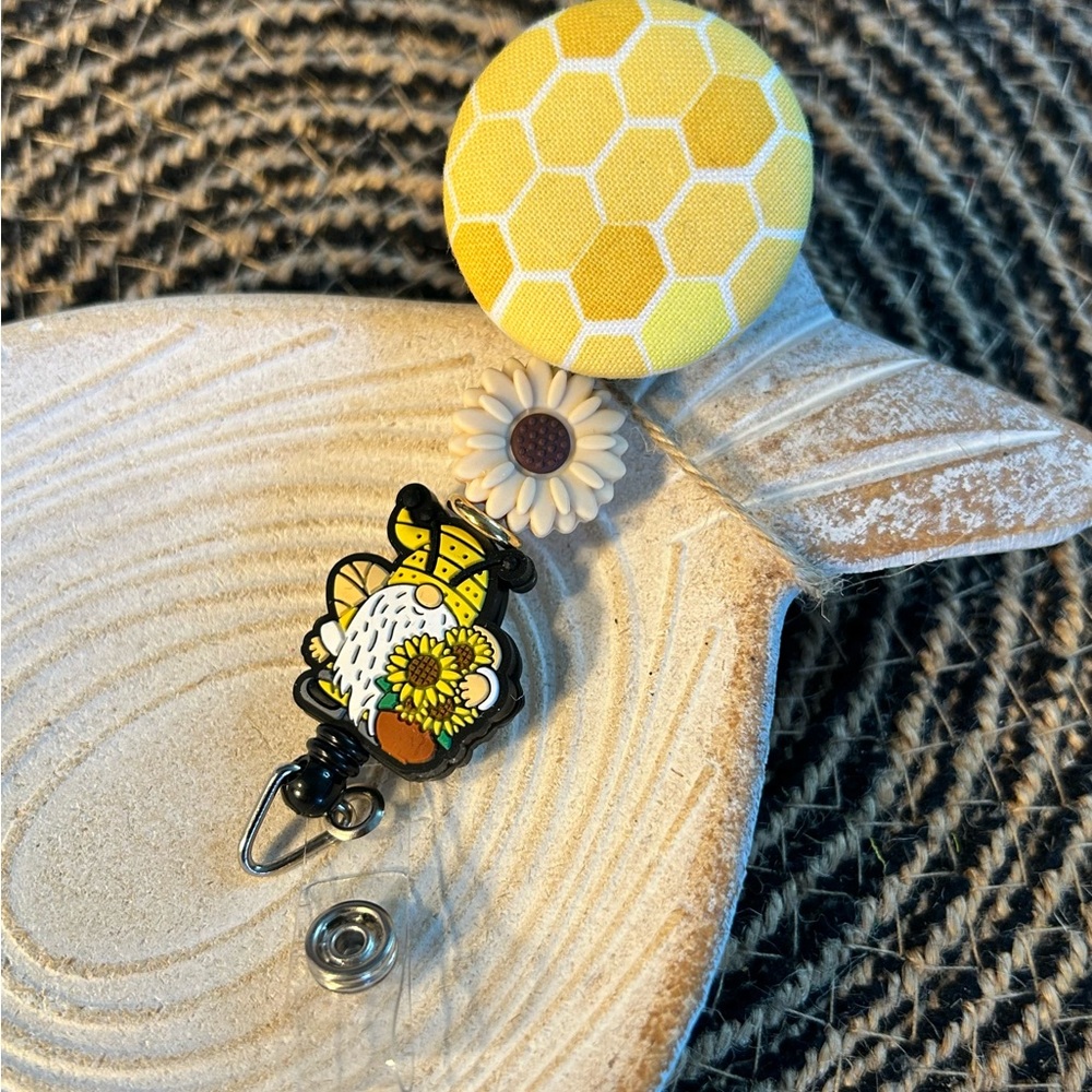 Gnome Badge Reel